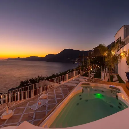 Luxury Malika - Great View On Capri&positano Villa *