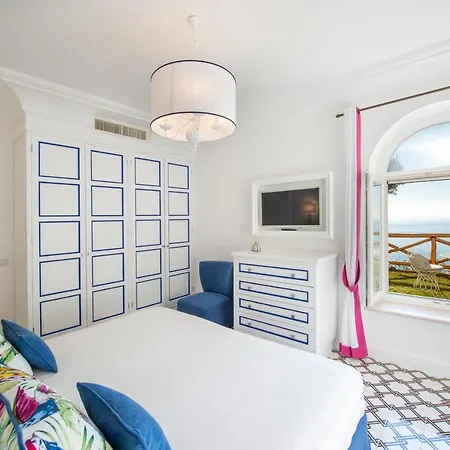 Villa Luxury Malika - Great View On Capri&positano