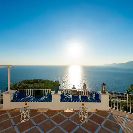 Villa Luxury Malika - Great View On Capri&positano